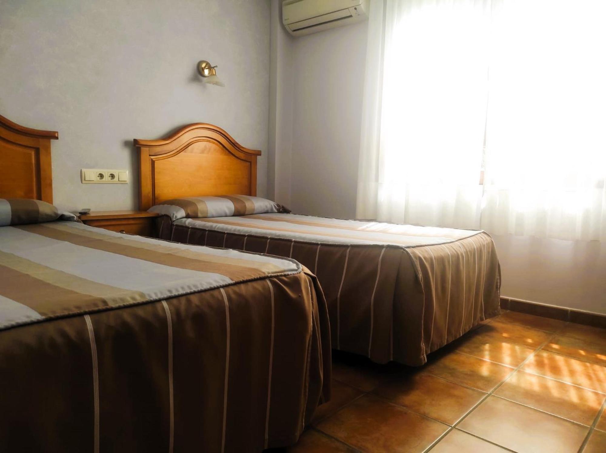 Hostal La Cepa Aldeanueva de Ebro Buitenkant foto